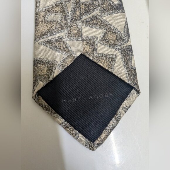 Marc Jacobs Skinny Silk Tie - Picture 4 of 6